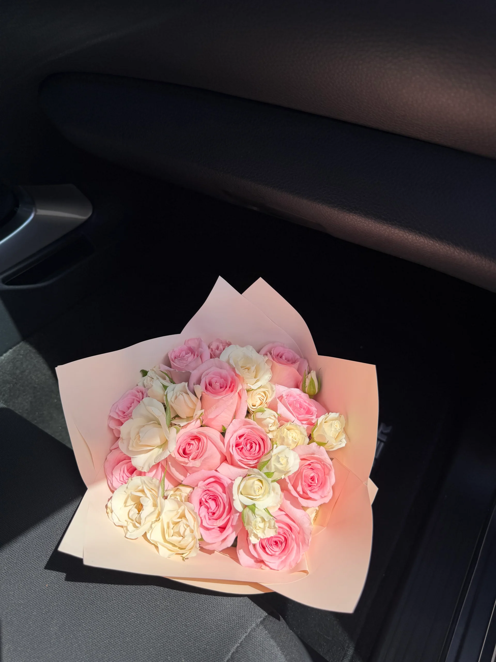 Rosas y Rosas (12 rosas) - Imagen 4