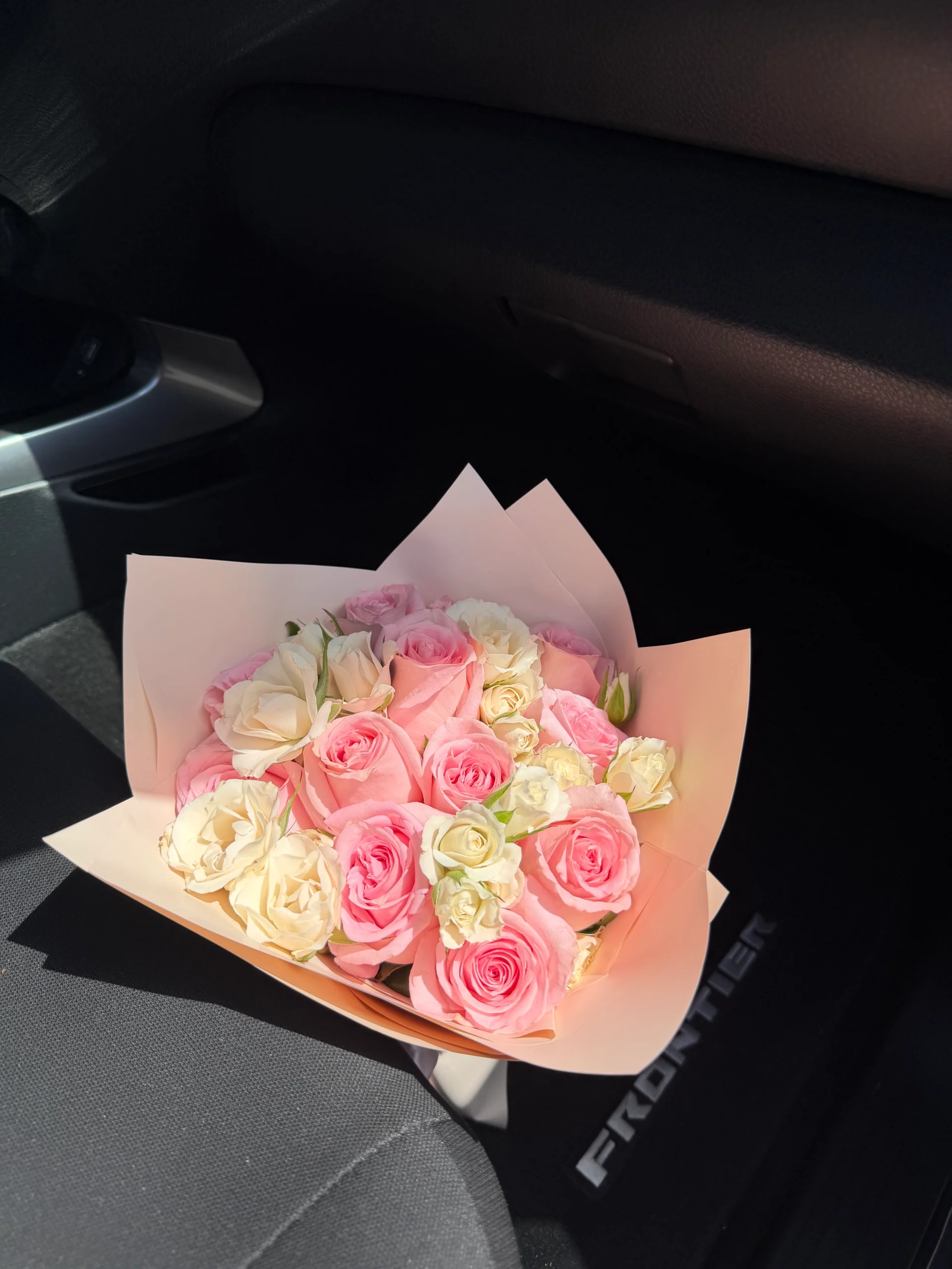 Rosas y Rosas (12 rosas) - Imagen 2